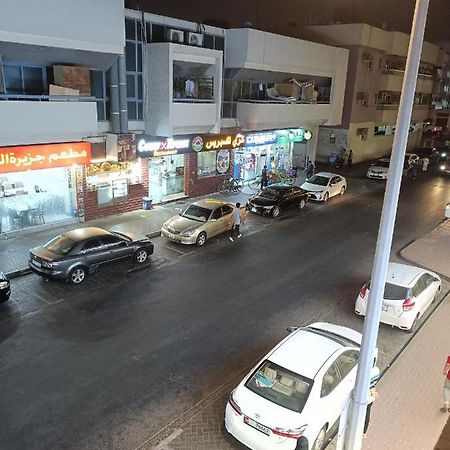 Omar Vacation Hostel Dubai Exterior photo